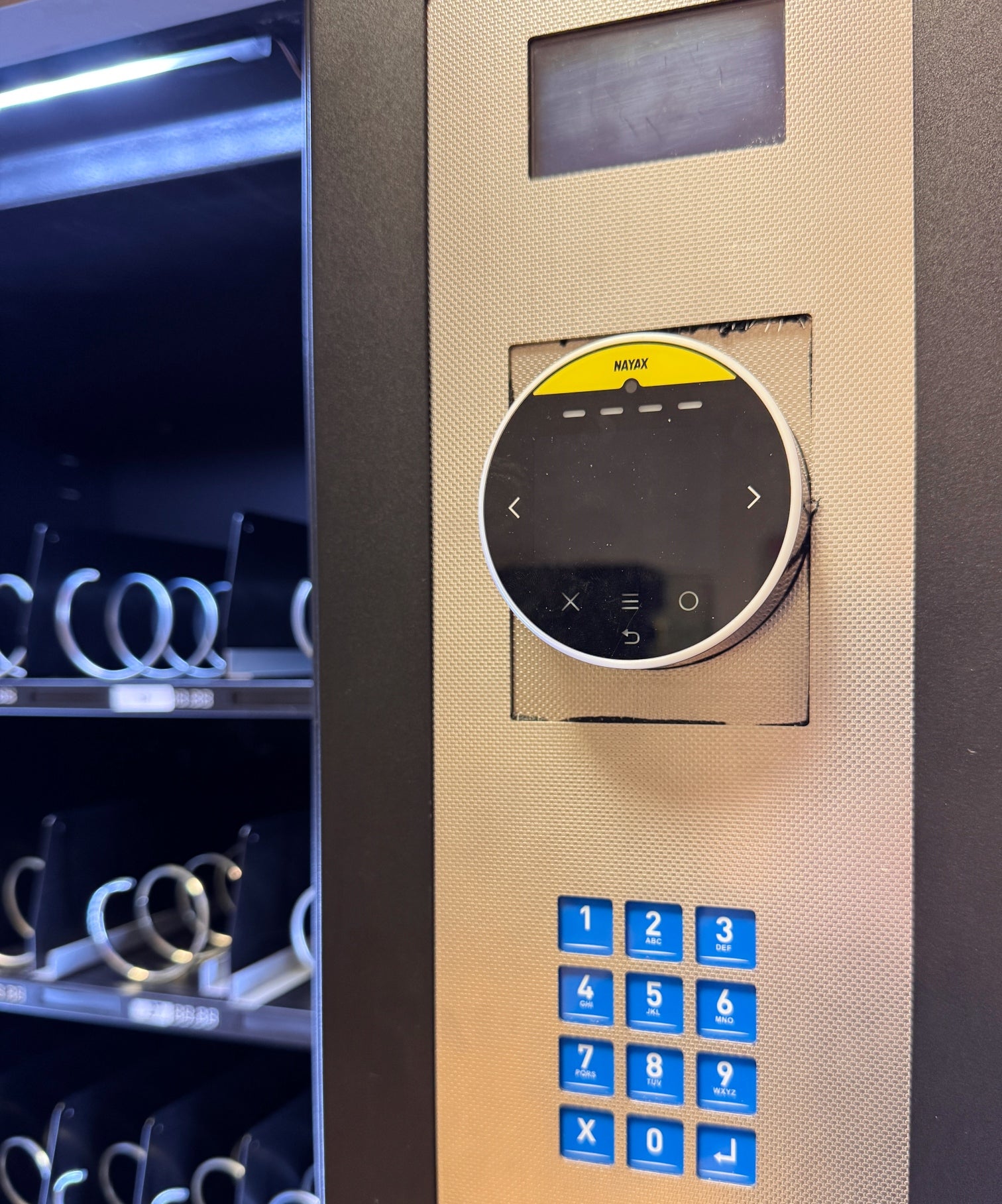 Maxi Buffet Vending-Machine